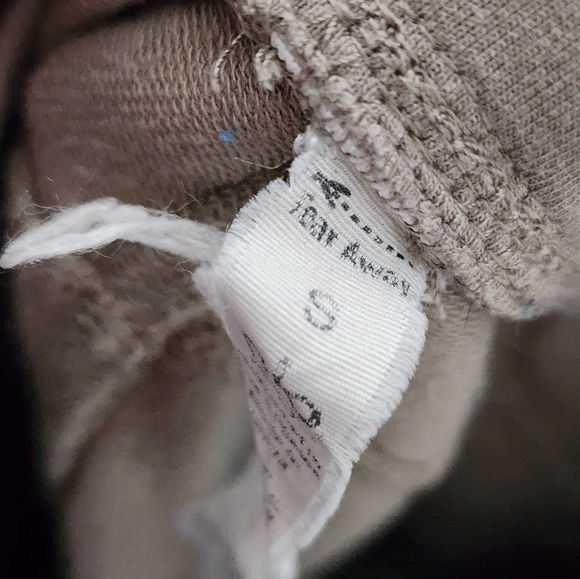 ALO Taupe Leggings - Picture 4 of 4